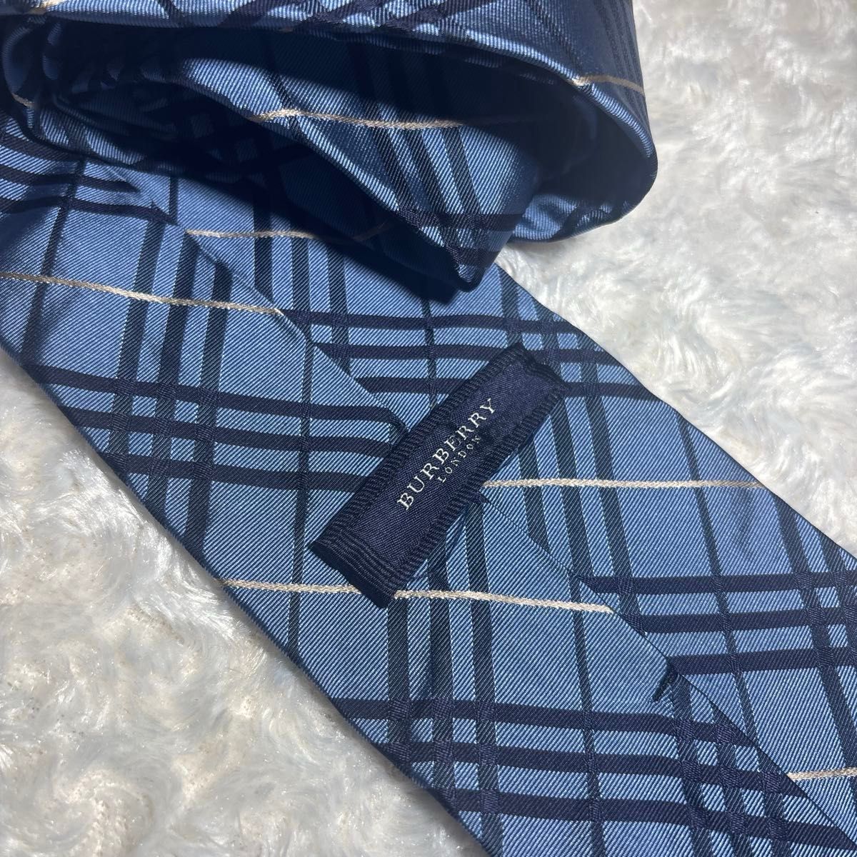 Burberry ノバチェックネクタイ ブルー BURBERRY シルク|Yahoo Burberry ノバチェックネクタイ ブルー BURBERRY シルク|Yahoo