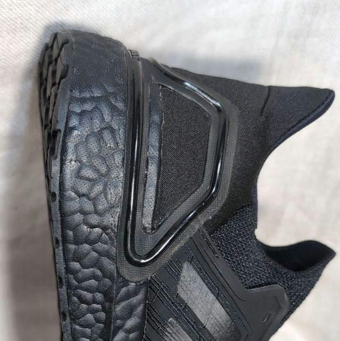 未使用26cm ULTRABOOST 20 W アディダス 参考24 200円 未使用26cm ULTRABOOST 20 W アディダス 参考24 200円