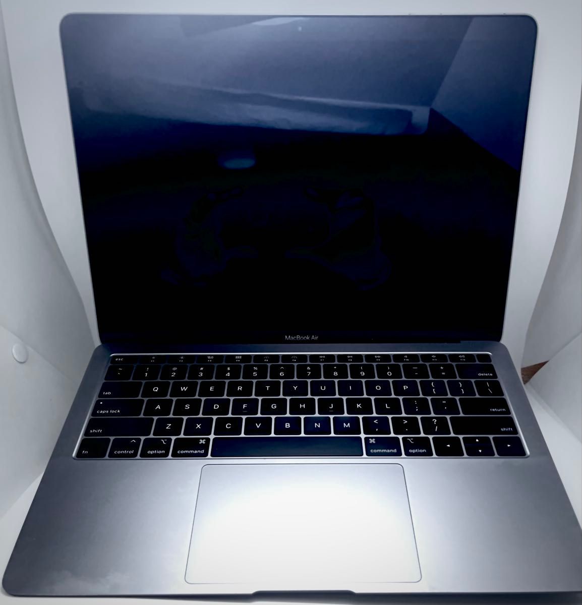 MacBookAir 13インチ 2019 128GB USキー 充電91回|Yahoo!フリマ MacBookAir 13インチ 2019 128GB USキー 充電91回|Yahoo!フリマ