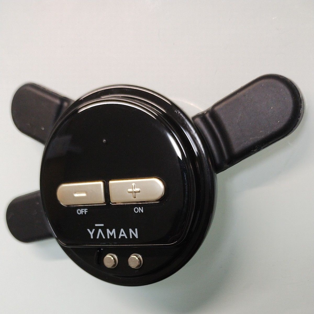 YA-MAN EPM-18BB一式セット メディリフト プラス ウェアラブル YA-MAN EPM-18BB一式セット メディリフト プラス ウェアラブル