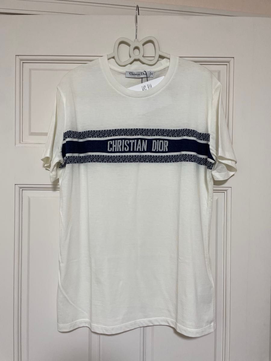 新品タグ付CHRISTIAN DIOR Tシャツ カットソー ディオール 新品タグ付CHRISTIAN DIOR Tシャツ カットソー ディオール