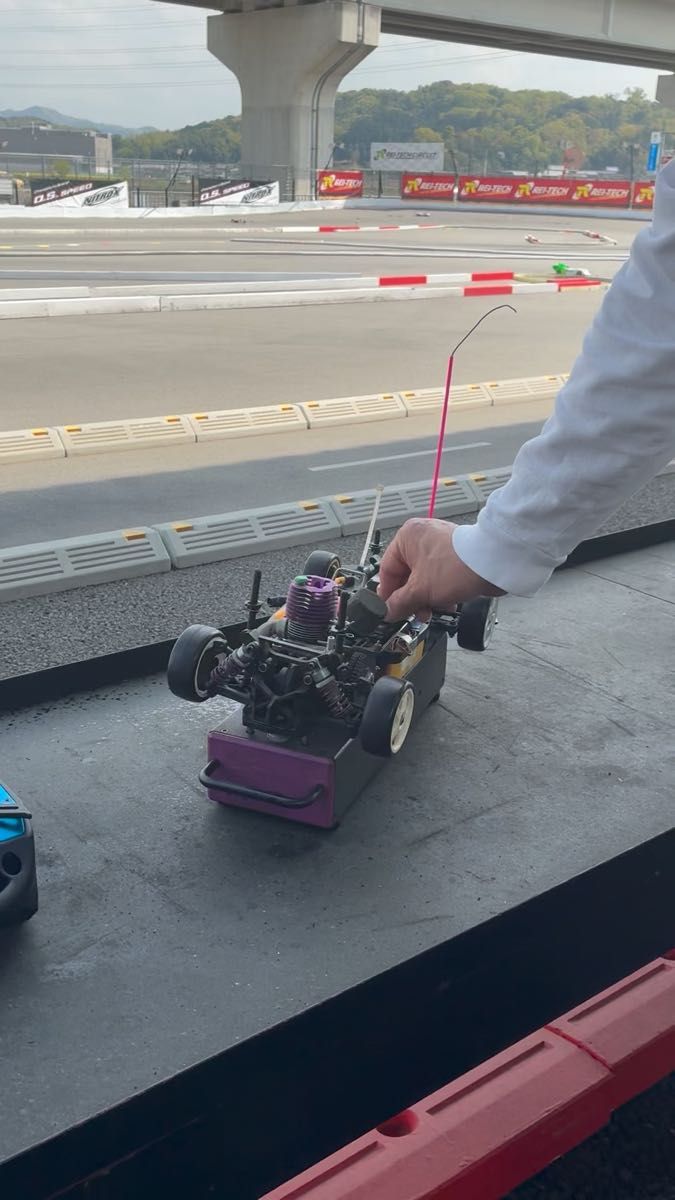 ムゲンMTX-2エンジン付キット ノバロッシMT12エンジン。1/10