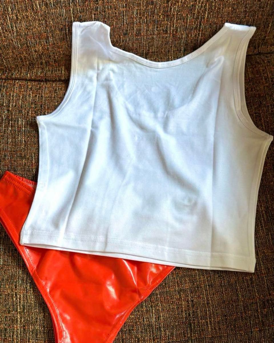 ほぼ新品】HOOTERS フーターズ タンクトップ Lサイズ ホワイト ほぼ新品】HOOTERS フーターズ タンクトップ Lサイズ ホワイト