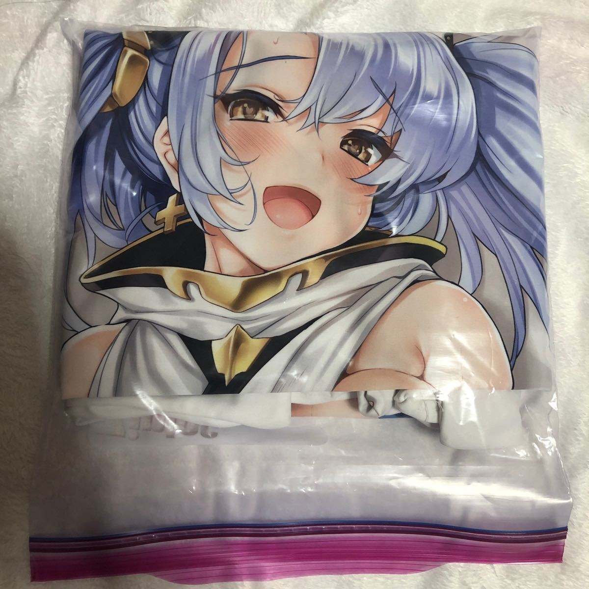 Paypayフリマ クレスタ ソフィア 抱き枕カバー Paypayフリマ クレスタ ソフィア 抱き枕カバー