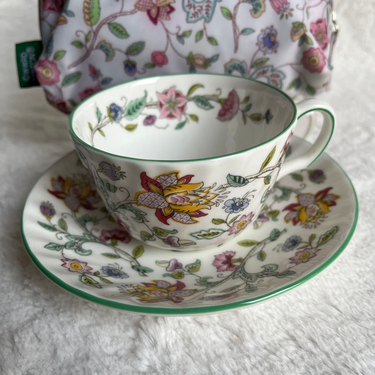 MINTON カップ& ソーサーとポーチセット|Yahoo!フリマ(旧 MINTON カップ& ソーサーとポーチセット|Yahoo!フリマ(旧