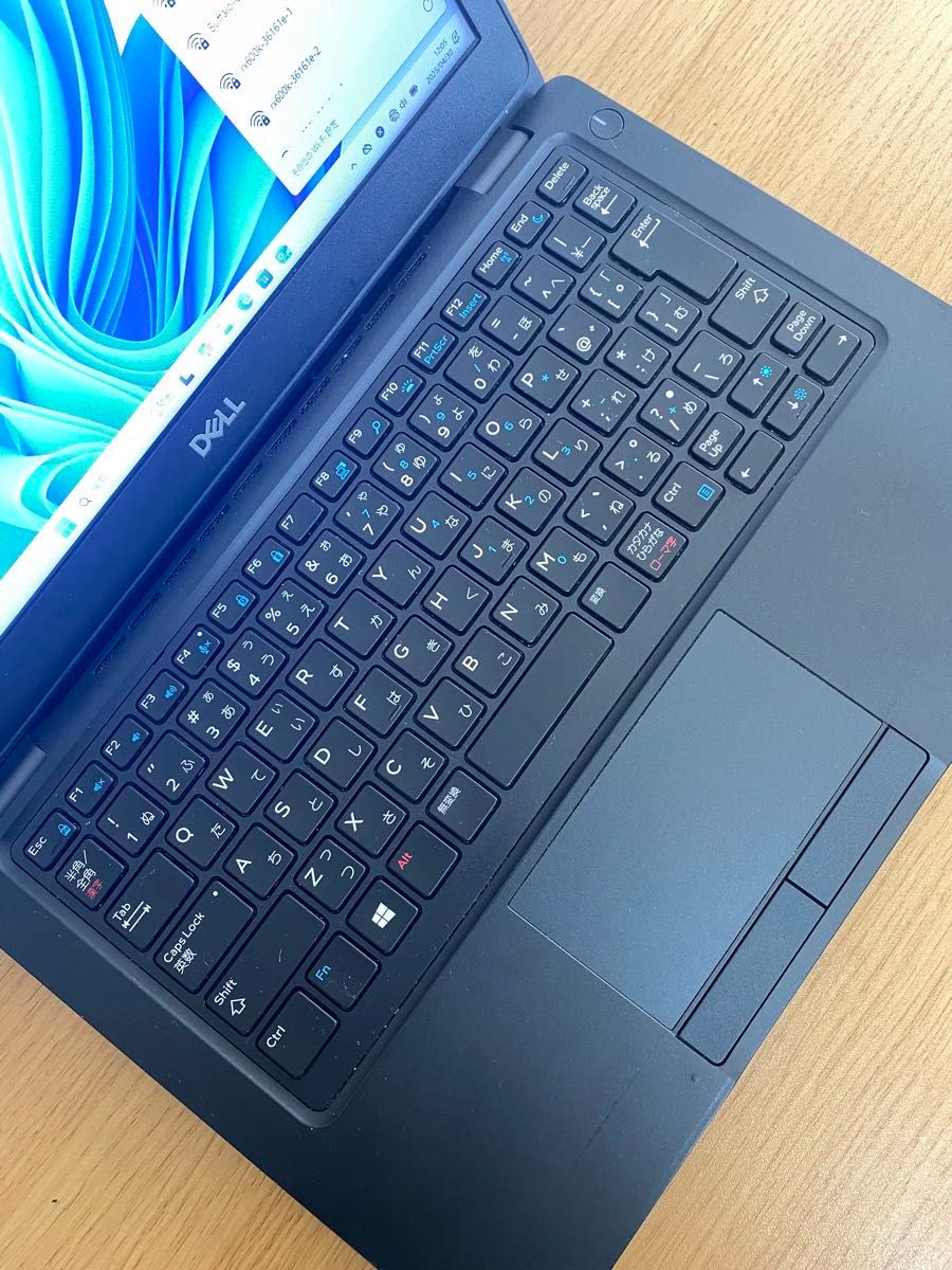 Dellノートパソコン/i5-8350U/SSD128GB/メモリ8GB/無線/カメラ Dellノートパソコン/i5-8350U/SSD128GB/メモリ8GB/無線/カメラ
