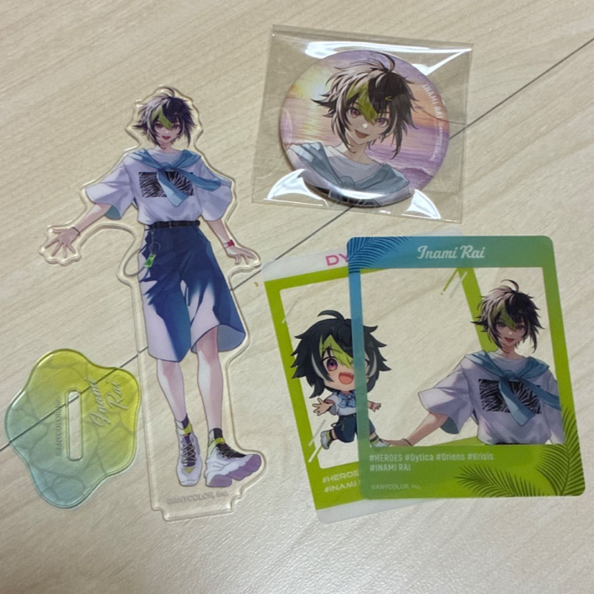 にじさんじ 伊波ライ ヒーローくじ アクスタ 缶バ アクリル にじさんじ 伊波ライ ヒーローくじ アクスタ 缶バ アクリル