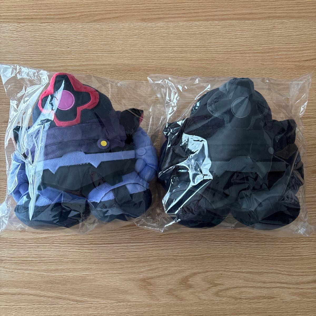 ドム ぬいぐるみ FRGMTカラーとオリジナルカラー 2個セット ドム ぬいぐるみ FRGMTカラーとオリジナルカラー 2個セット