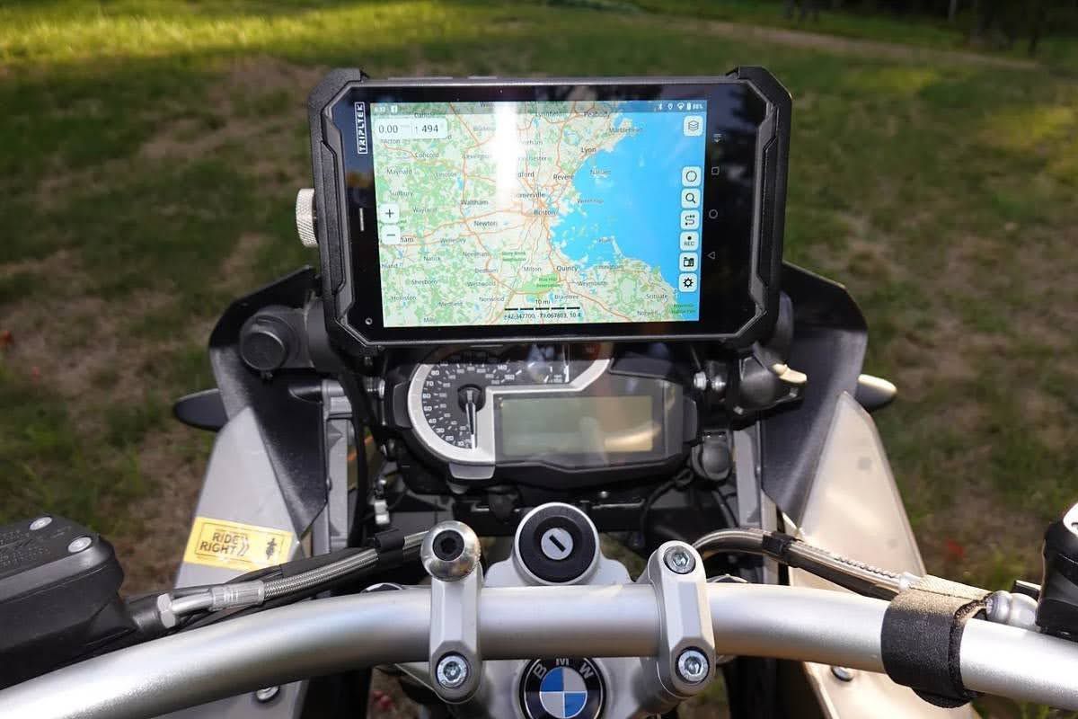 Tripltek8 8インチナビ 防水 防塵 android OS アウトドア スマホ Tripltek8 8インチナビ 防水 防塵 android OS アウトドア スマホ