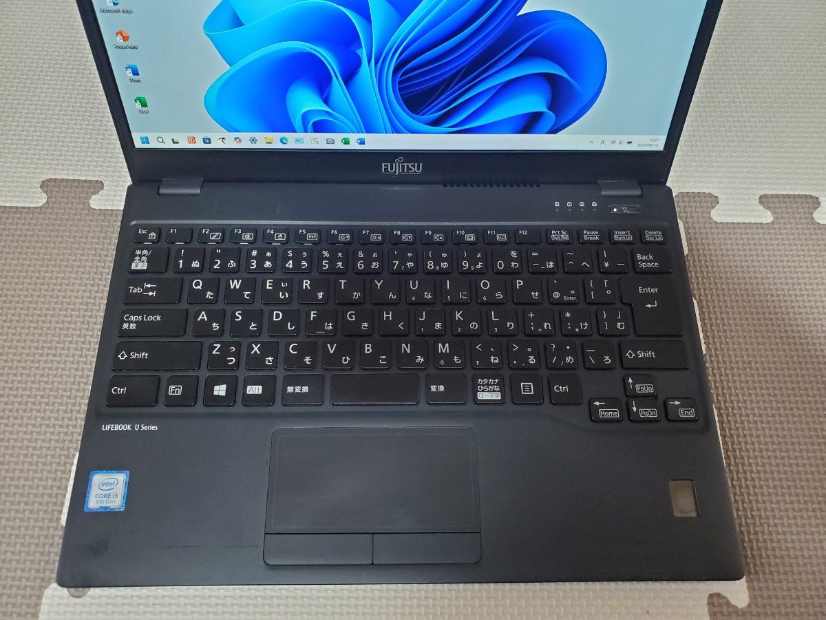 GW値下げ 【超軽量】第8世代CPU 富士通 モバイルノートパソコン GW値下げ 【超軽量】第8世代CPU 富士通 モバイルノートパソコン