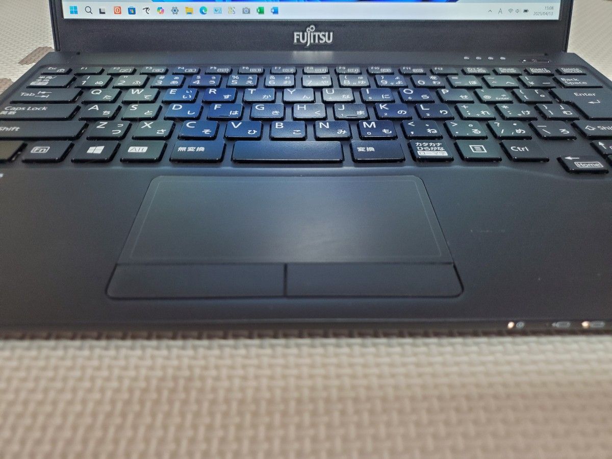 GW値下げ 【超軽量】第8世代CPU 富士通 モバイルノートパソコン GW値下げ 【超軽量】第8世代CPU 富士通 モバイルノートパソコン