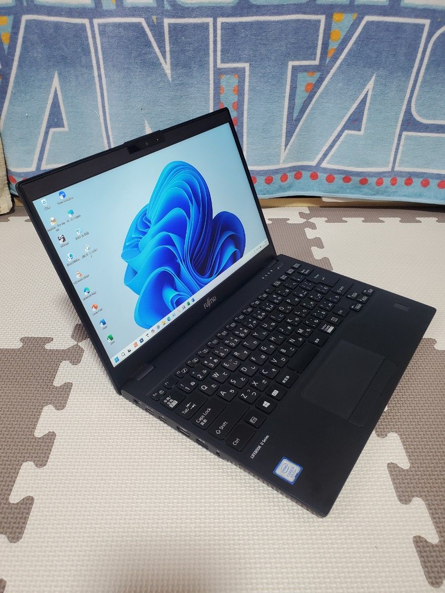 GW値下げ 【超軽量】第8世代CPU 富士通 モバイルノートパソコン GW値下げ 【超軽量】第8世代CPU 富士通 モバイルノートパソコン
