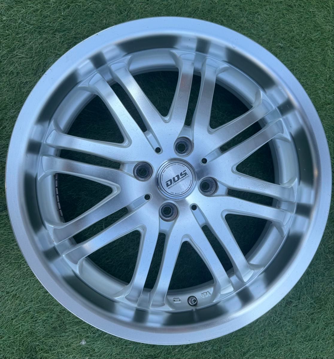 BADX D O S DEEP HARDES 17×5 5+474H-100 ディープハーデス 中古 BADX D O S DEEP HARDES 17×5 5+474H-100 ディープハーデス 中古