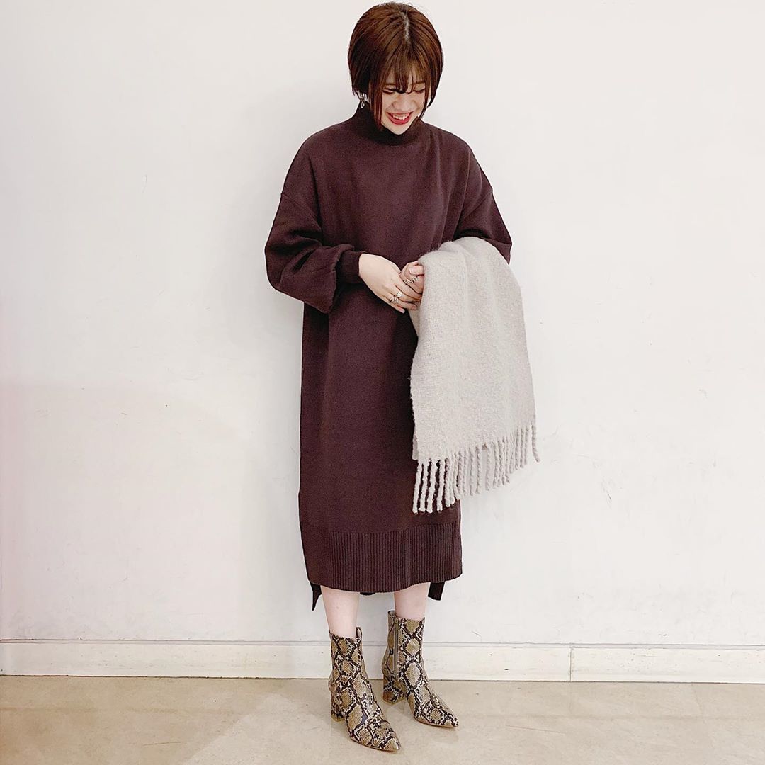 JEANASIS Jeanasis double face high‐necked One-piece knitted One-piece maxi long Brown 