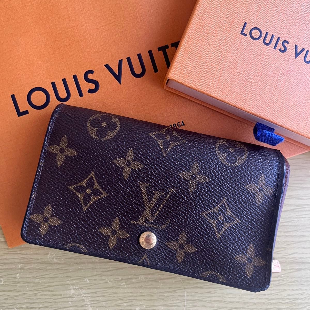 LOUIS VUITTON ルイヴィトン 二つ折り財布 L字ファスナー LOUIS VUITTON ルイヴィトン 二つ折り財布 L字ファスナー
