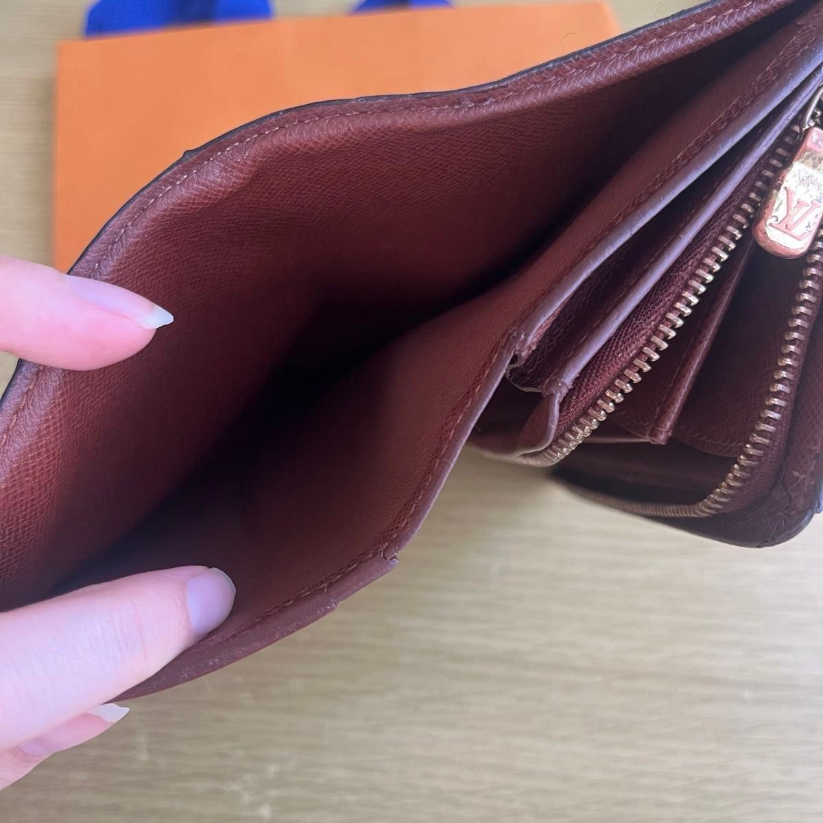 LOUIS VUITTON ルイヴィトン 二つ折り財布 L字ファスナー LOUIS VUITTON ルイヴィトン 二つ折り財布 L字ファスナー