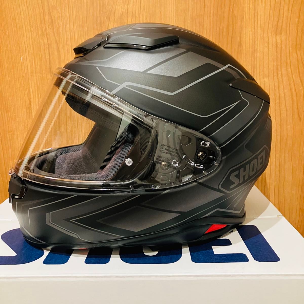 無傷の超美品 SHOEI Z-8 PROLOGUE Lサイズ 2023年|Yahoo!フリマ 無傷の超美品 SHOEI Z-8 PROLOGUE Lサイズ 2023年|Yahoo!フリマ