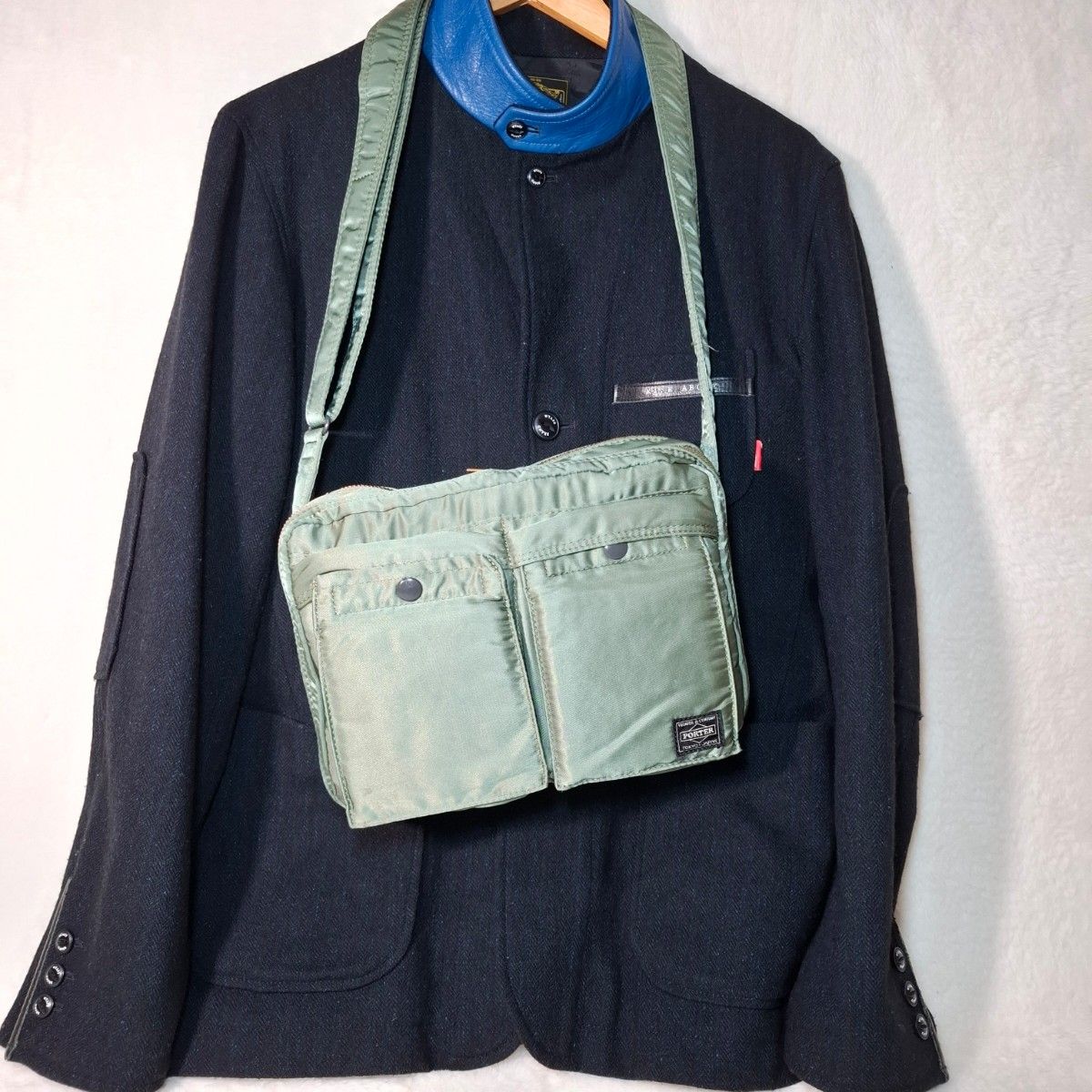 極美品 PORTER ポーター タンカー ショルダーバッグ L 2層 極美品 PORTER ポーター タンカー ショルダーバッグ L 2層