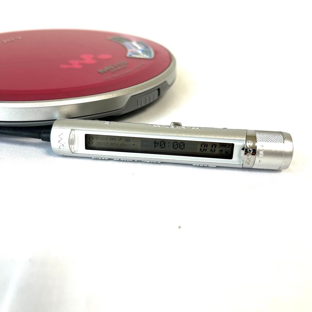 再生確認済】SONY ポータブルCDプレーヤー D-NE730 WALKMAN 再生確認済】SONY ポータブルCDプレーヤー D-NE730 WALKMAN