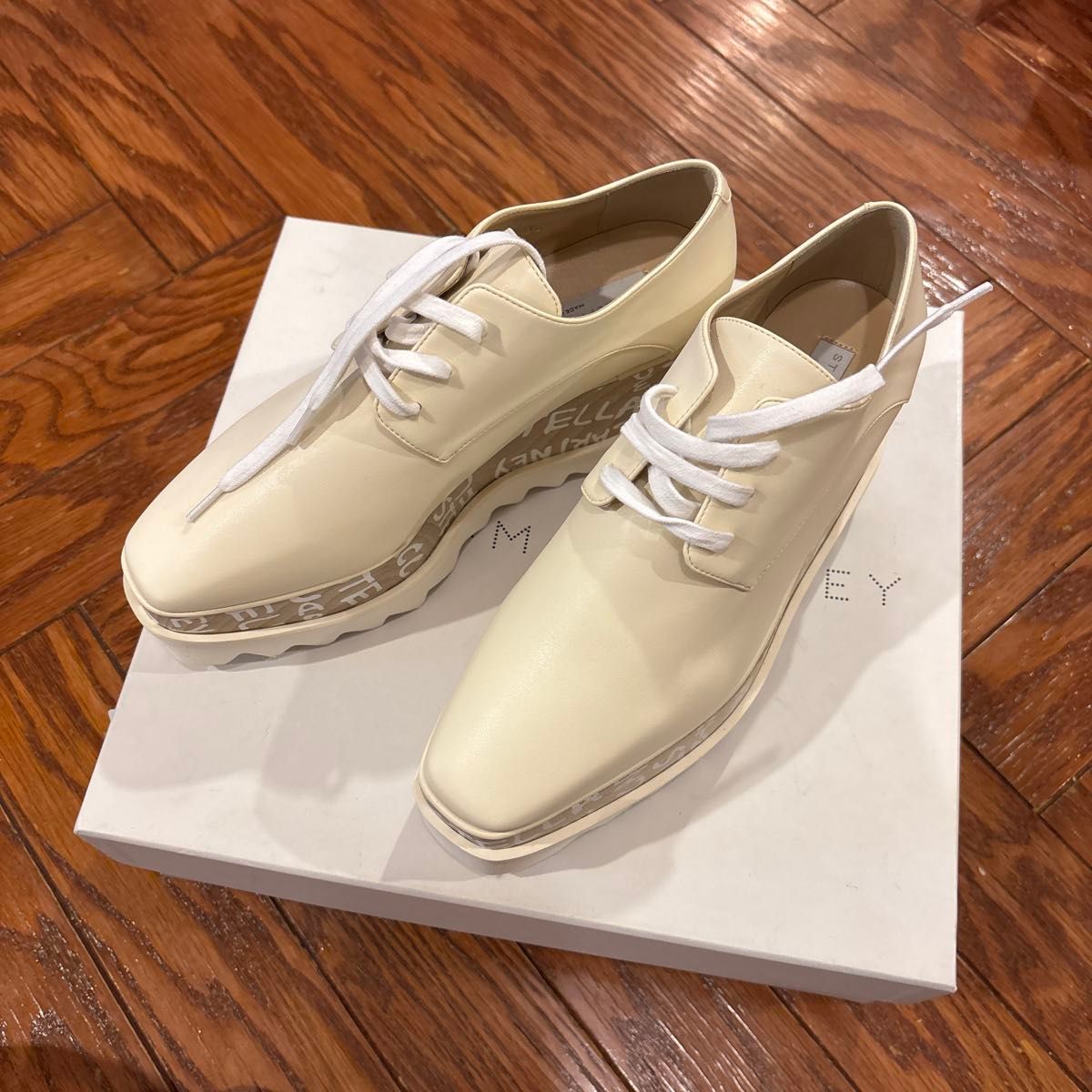 Stella McCartney 未着用 ELYSE エリス コルク 36|Yahoo!フリマ Stella McCartney 未着用 ELYSE エリス コルク 36|Yahoo!フリマ