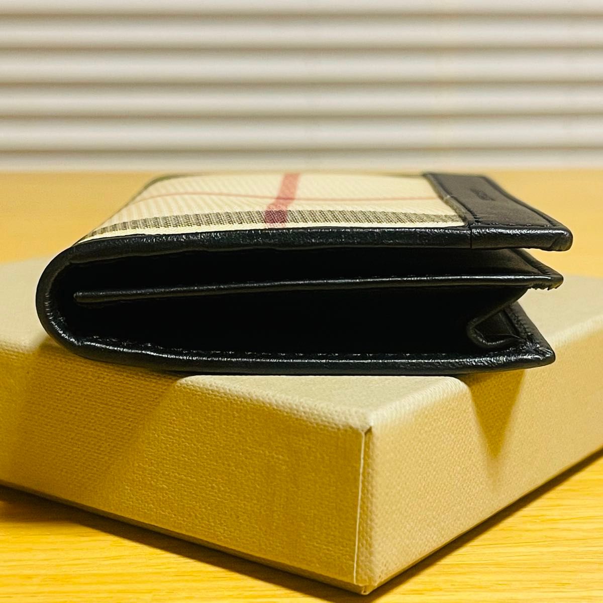 新品・未使用】BURBERRY バーバリー カードケース パスケース 新品・未使用】BURBERRY バーバリー カードケース パスケース