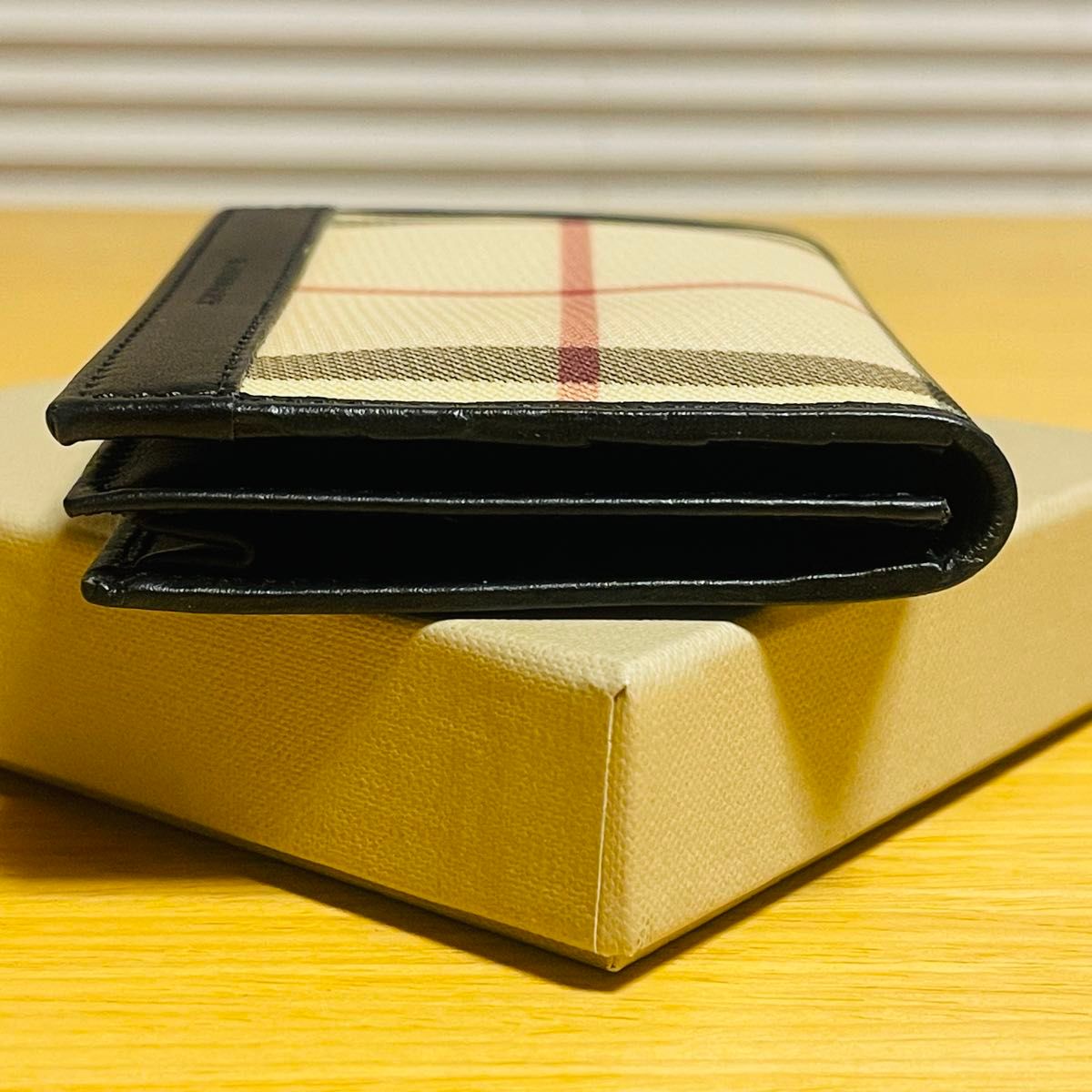 新品・未使用】BURBERRY バーバリー カードケース パスケース 新品・未使用】BURBERRY バーバリー カードケース パスケース