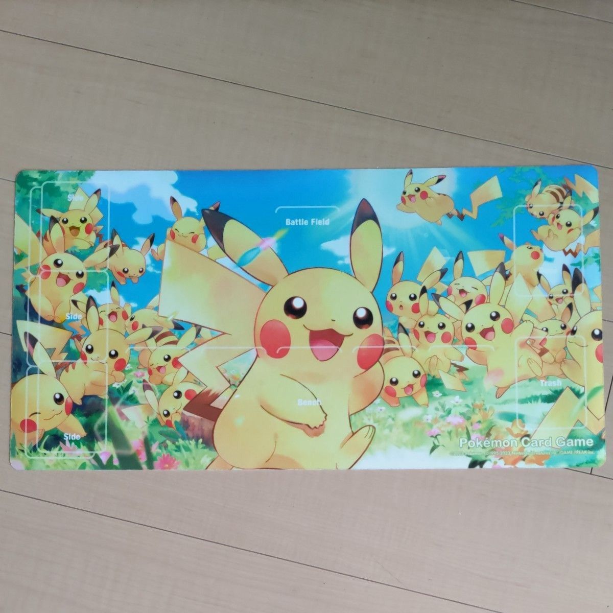 ポケモンカード プレイマット ピカチュウ大集合|Yahoo!フリマ ポケモンカード プレイマット ピカチュウ大集合|Yahoo!フリマ