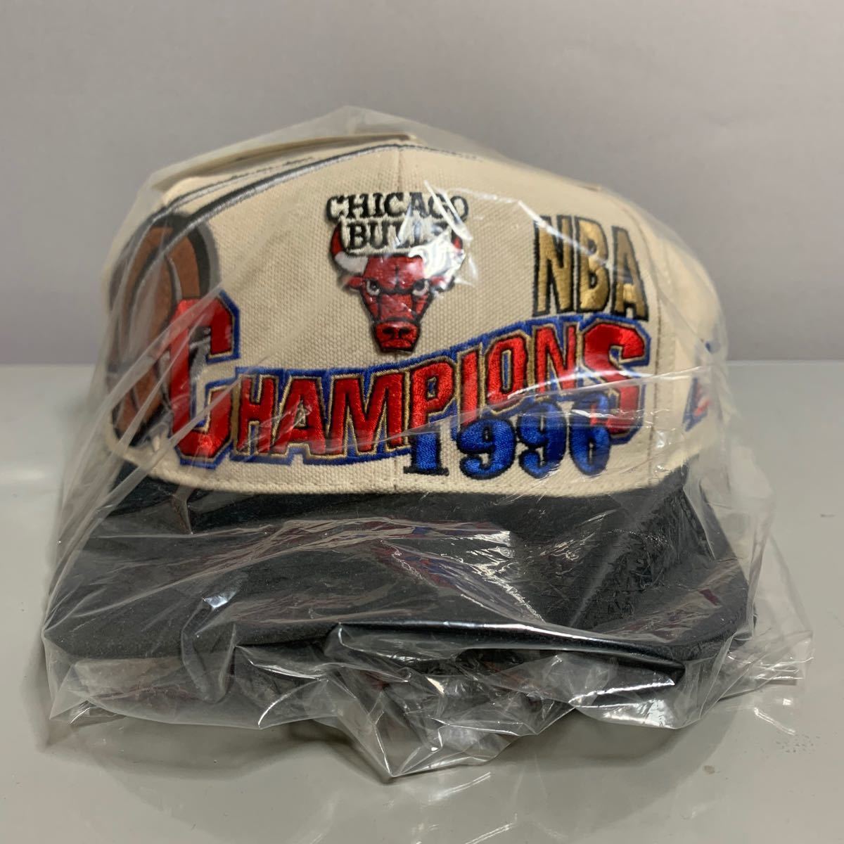 NBA Chicago Bulls ‘96 Champions Cap