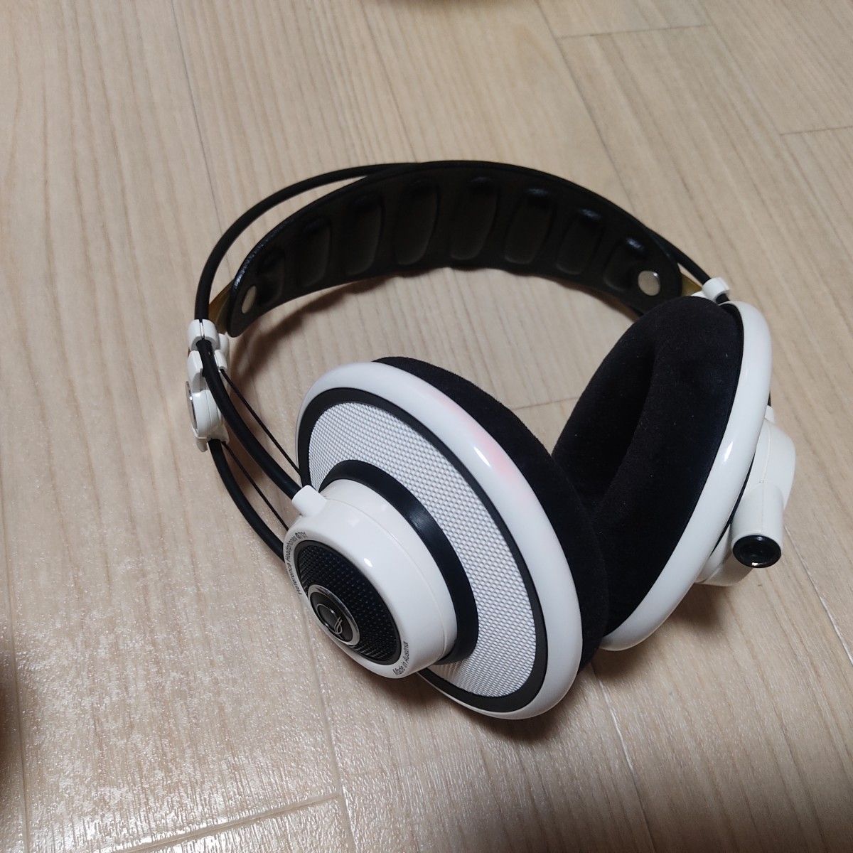 オーストリア製 AKG Q701 Made in Austria ヘッドフォン オーストリア製 AKG Q701 Made in Austria ヘッドフォン