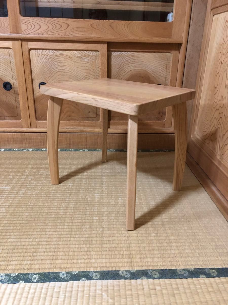 1166 建具屋58年のおじいさんの手作り木製サイドテーブル イス 1166 建具屋58年のおじいさんの手作り木製サイドテーブル イス
