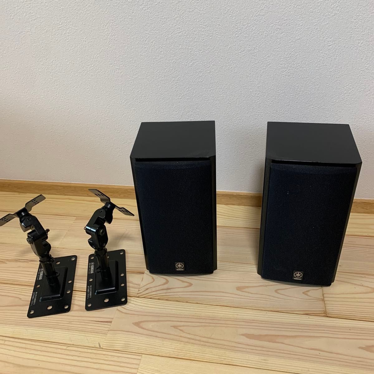 YAMAHA スピーカー NS-M325ブラケット 2個セット|Yahoo!フリマ YAMAHA スピーカー NS-M325ブラケット 2個セット|Yahoo!フリマ