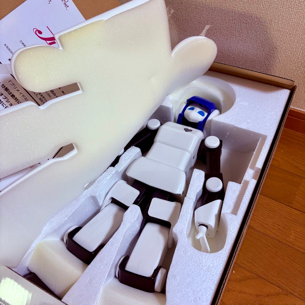 プリメイドAI 人型ロボット DMM make ROBOTS ホワイト・ブラック プリメイドAI 人型ロボット DMM make ROBOTS ホワイト・ブラック