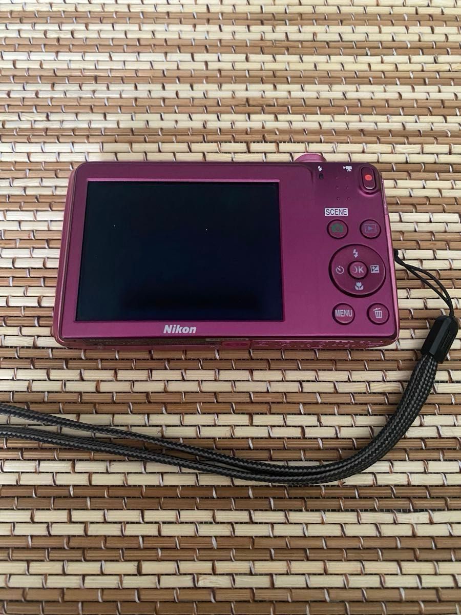 ニコン NIKON COOLPIX S3600 光学8倍 高画質 デジカメ ピンク ニコン NIKON COOLPIX S3600 光学8倍 高画質 デジカメ ピンク