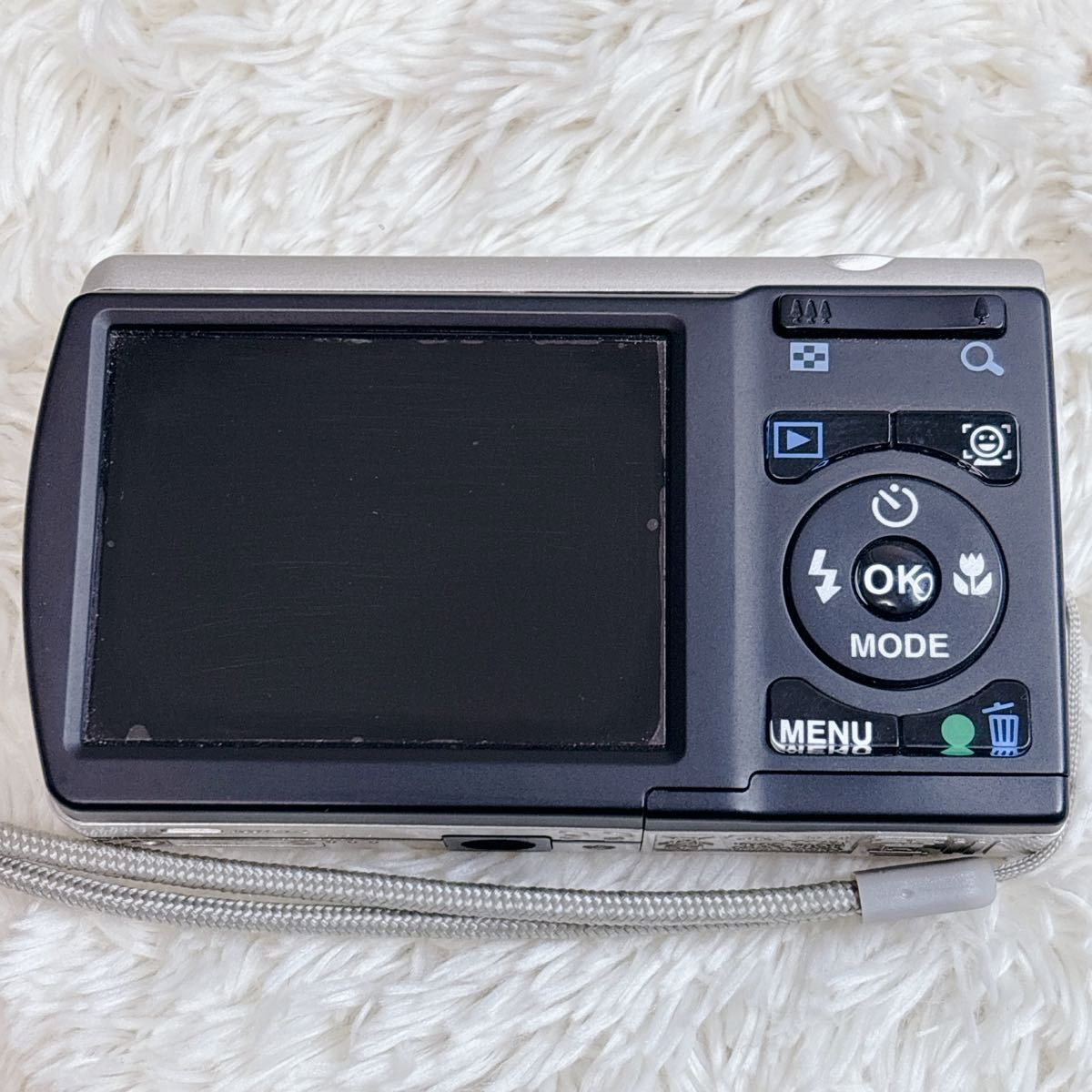希少・動作確認済】PENTAX ペンタックス Optio E80レトロ 希少・動作確認済】PENTAX ペンタックス Optio E80レトロ