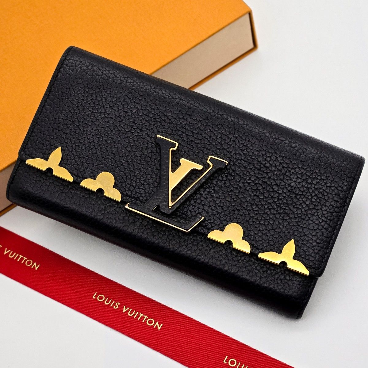 Louis Vuitton 長財布 カプシーヌ フラワー ブラック ヴィトン Louis Vuitton 長財布 カプシーヌ フラワー ブラック ヴィトン