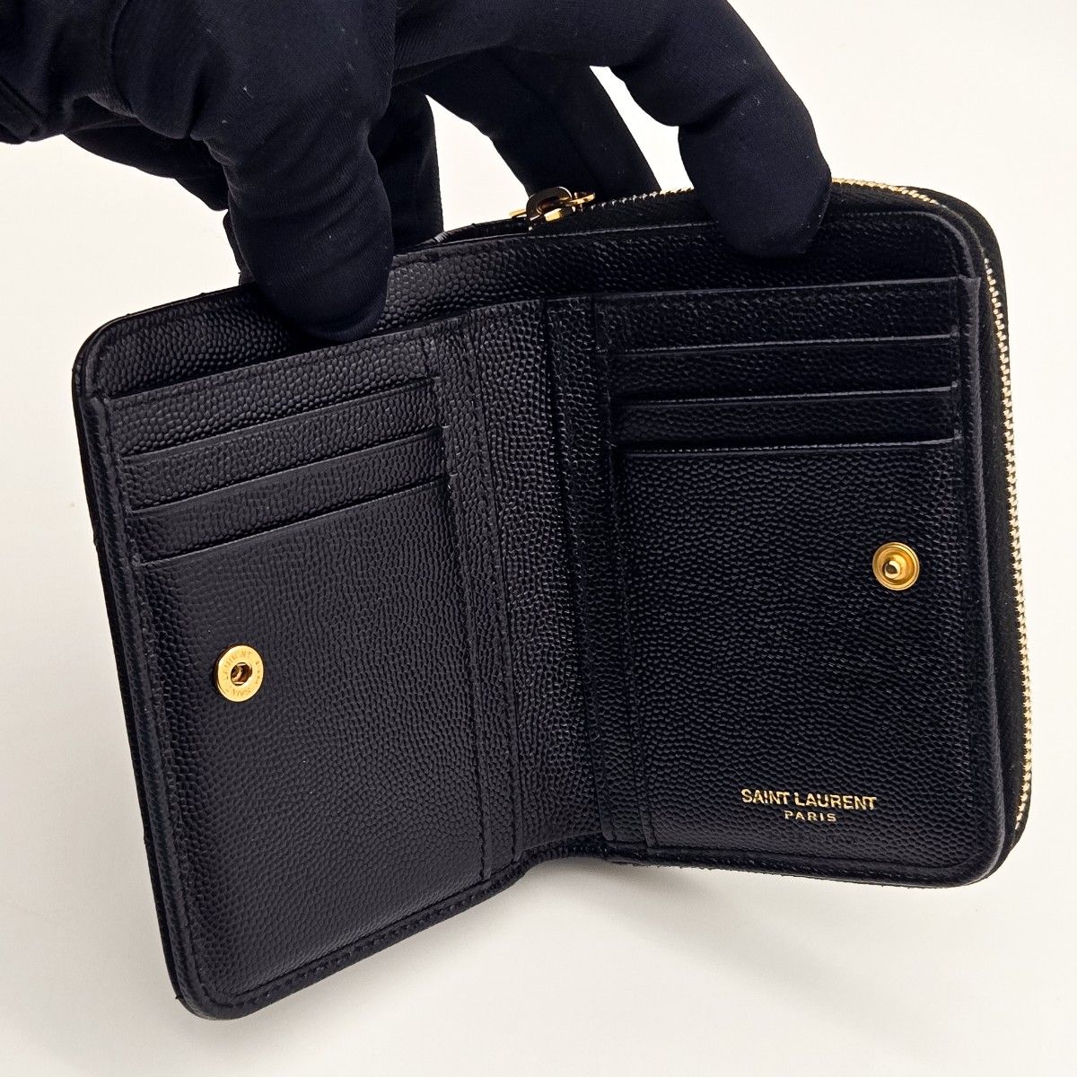 サンローラン 財布 YSL カサンドラ コンパクト Vステッチ サンローラン 財布 YSL カサンドラ コンパクト Vステッチ