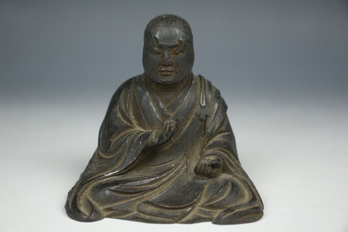 LIG】時代仏教美術 木彫 弘法大師像 7㎝ 朱塗時代厨子 旧家蔵 LIG】時代仏教美術 木彫 弘法大師像 7㎝ 朱塗時代厨子 旧家蔵