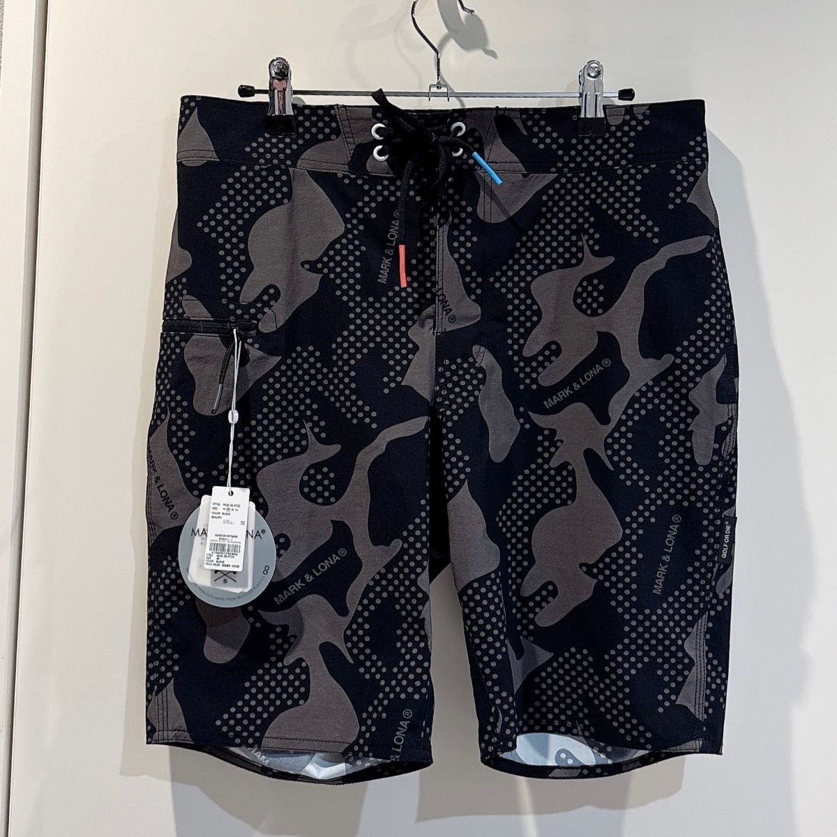 新品 木村拓哉さん着用 MARK&LONA 】 マークアンドロナ ショーツ 新品 木村拓哉さん着用 MARK&LONA 】 マークアンドロナ ショーツ