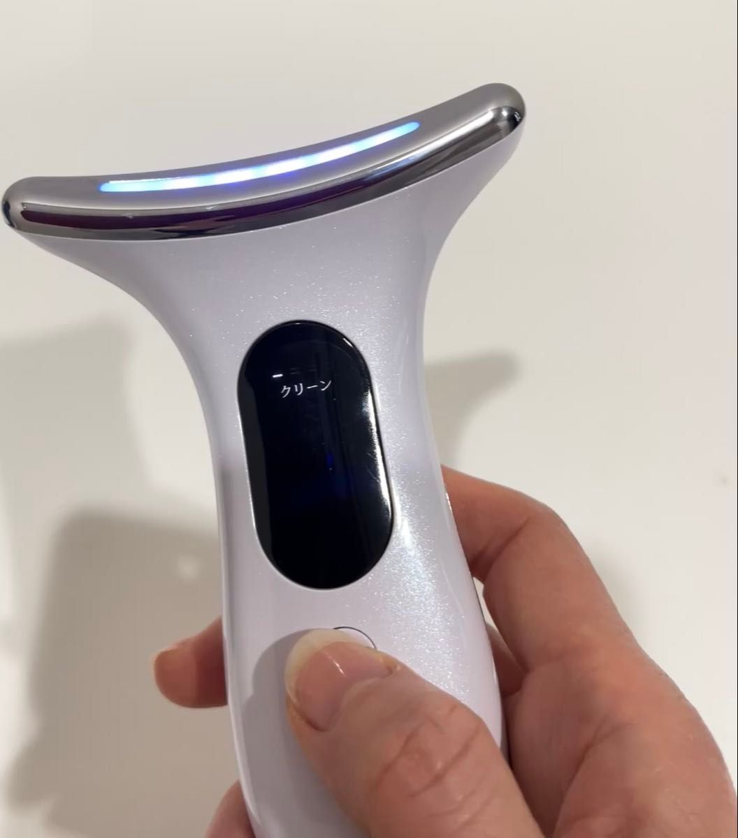 多機能美顔器 EMS 光エステ イオン導入 リフトアップ