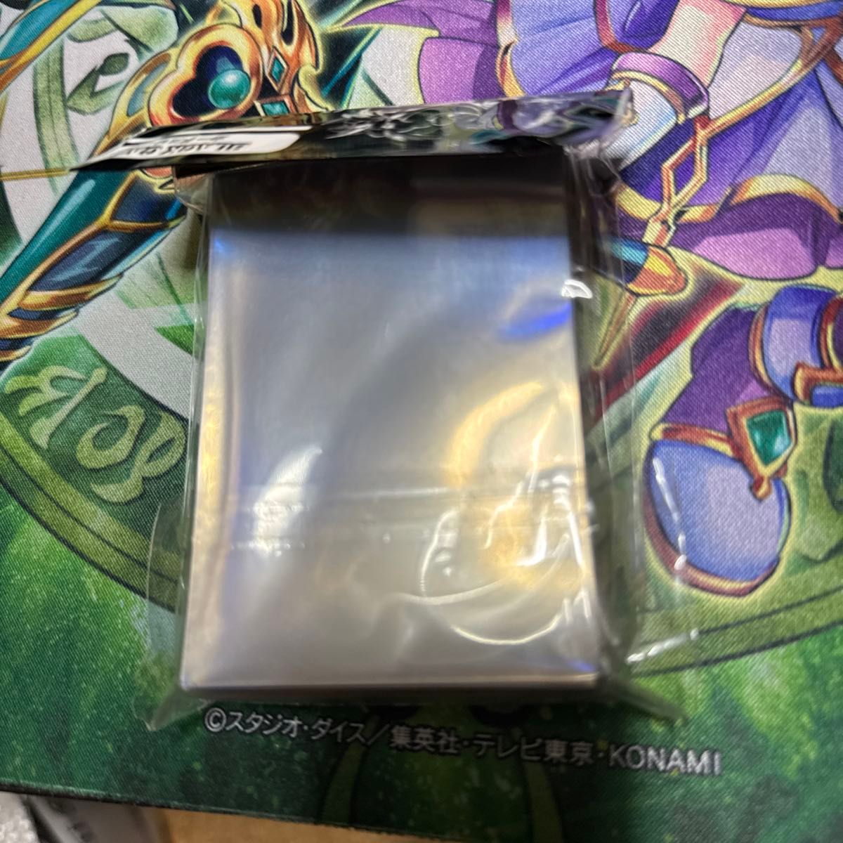 遊戯王 光なき影 ア=バオ・ア・クゥー スリーブ ホロ加工 遊戯王 光なき影 ア=バオ・ア・クゥー スリーブ ホロ加工