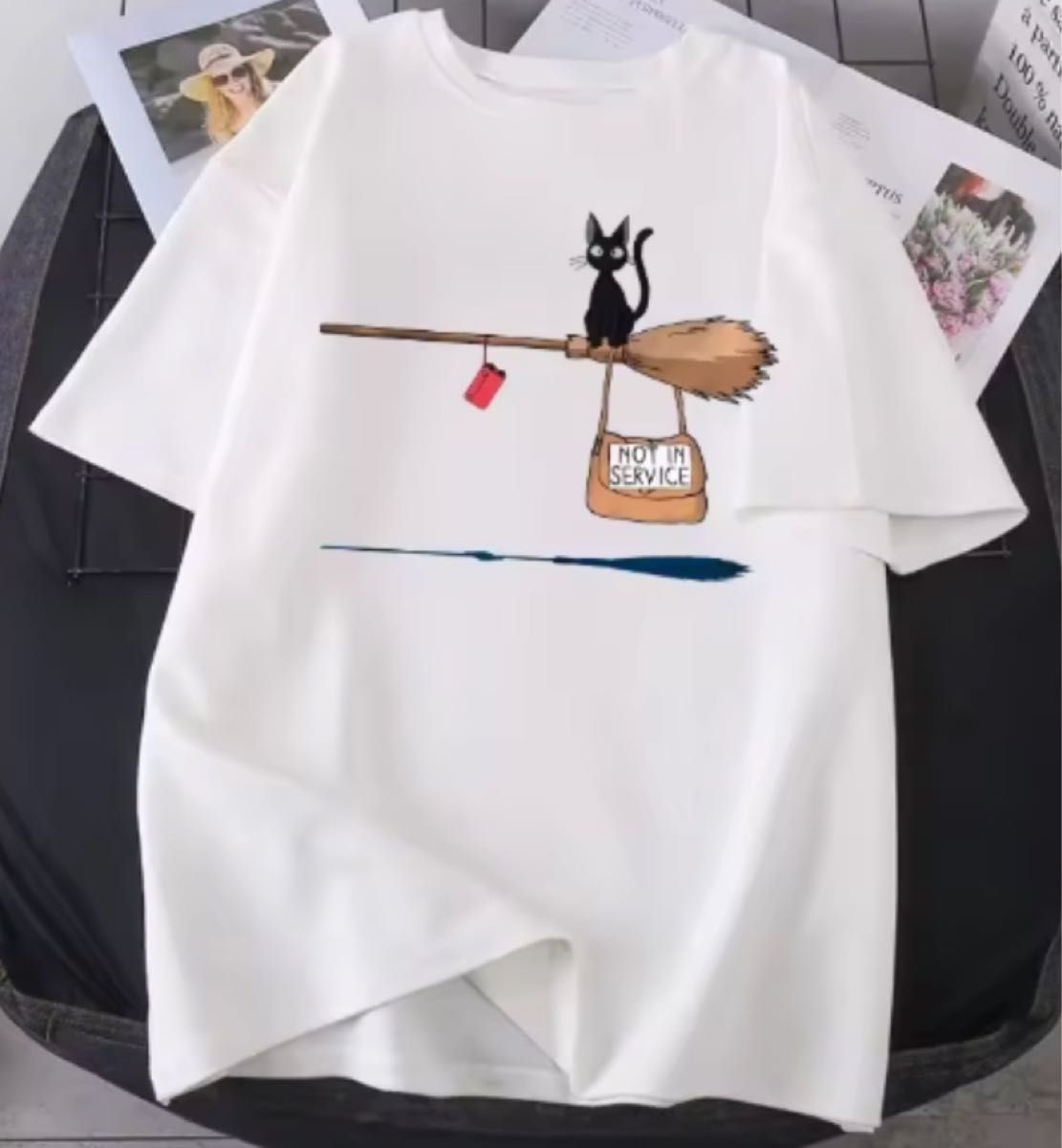 最終価格 魔女の宅急便 黒猫ジジtシャツ レディース女性 最終価格 魔女の宅急便 黒猫ジジtシャツ レディース女性