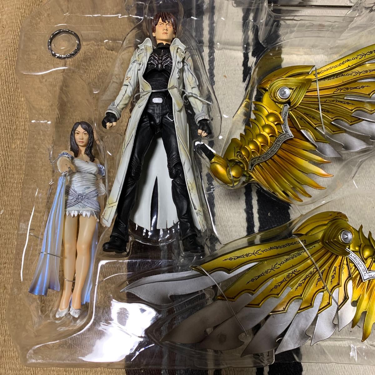 牙狼<GARO> VOL 7 EQUIP & PROP ガロ翼人&カオル&カオルの 牙狼<GARO> VOL 7 EQUIP & PROP ガロ翼人&カオル&カオルの