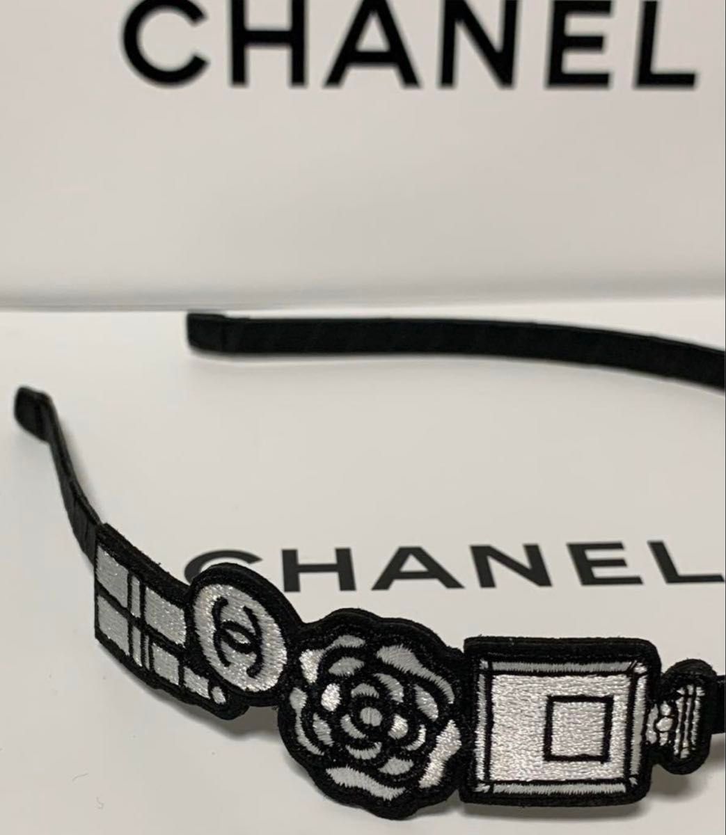 シャネル ノベルティ カチューシャヘアバンド CHANEL ロゴ シャネル ノベルティ カチューシャヘアバンド CHANEL ロゴ