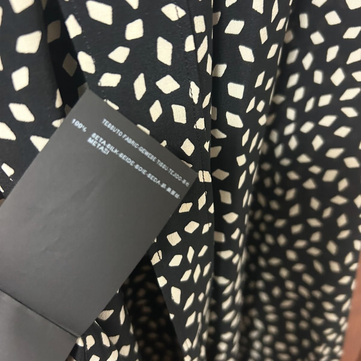 サンローラン 長袖 シャツ シルク ダイヤモンド ドット 極美品 サンローラン 長袖 シャツ シルク ダイヤモンド ドット 極美品