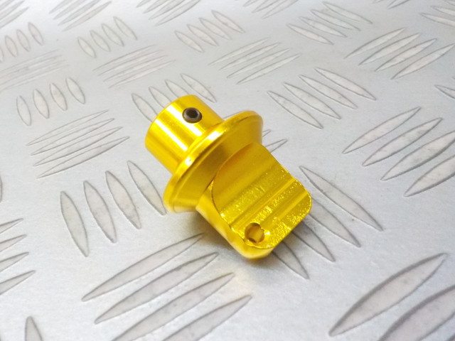 別倉庫からの配送】 新品 フィラーキャップ型アルミキーカバー 紫 バイク 車 オートバイ フィラーキャップ型アルミキーカバー(金)(バイク 車)(R4-3) 鍵 キー
