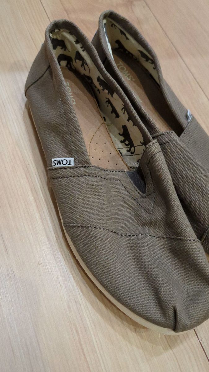 未使用 トムズ toms スリッポン グレー M9 27cm