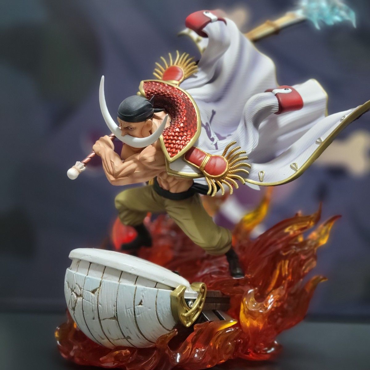 T-H Studio 白ひげ ガレージキット ワンピース フィギュア T-H Studio 白ひげ ガレージキット ワンピース フィギュア