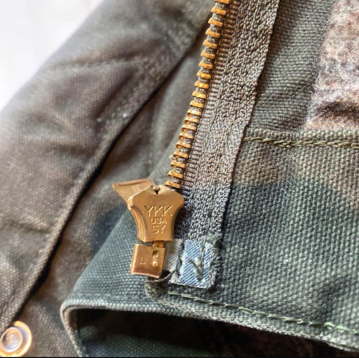USA 製 carhartt カーハート デトロイトジャケット J97 MOS USA 製 carhartt カーハート デトロイトジャケット J97 MOS
