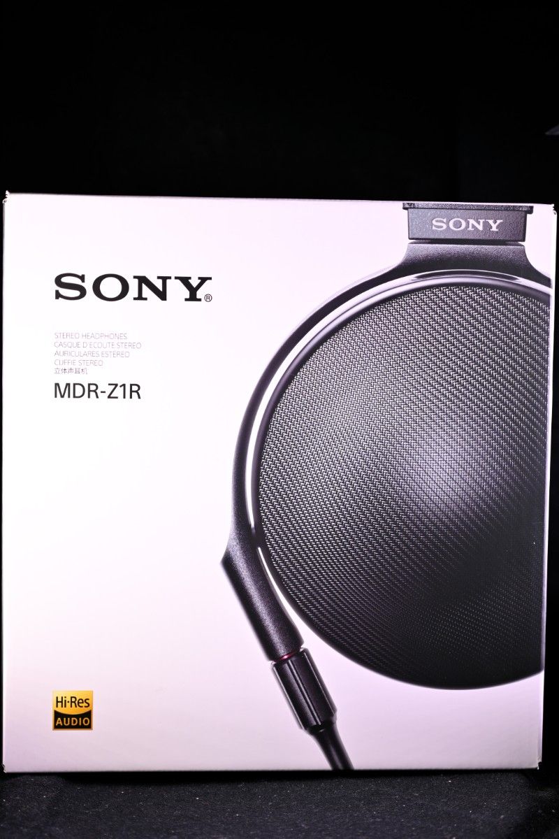 SONY MDR-Z1R 有線ヘッドホン ほぼ未使用 ソニー最高峰の技術 SONY MDR-Z1R 有線ヘッドホン ほぼ未使用 ソニー最高峰の技術