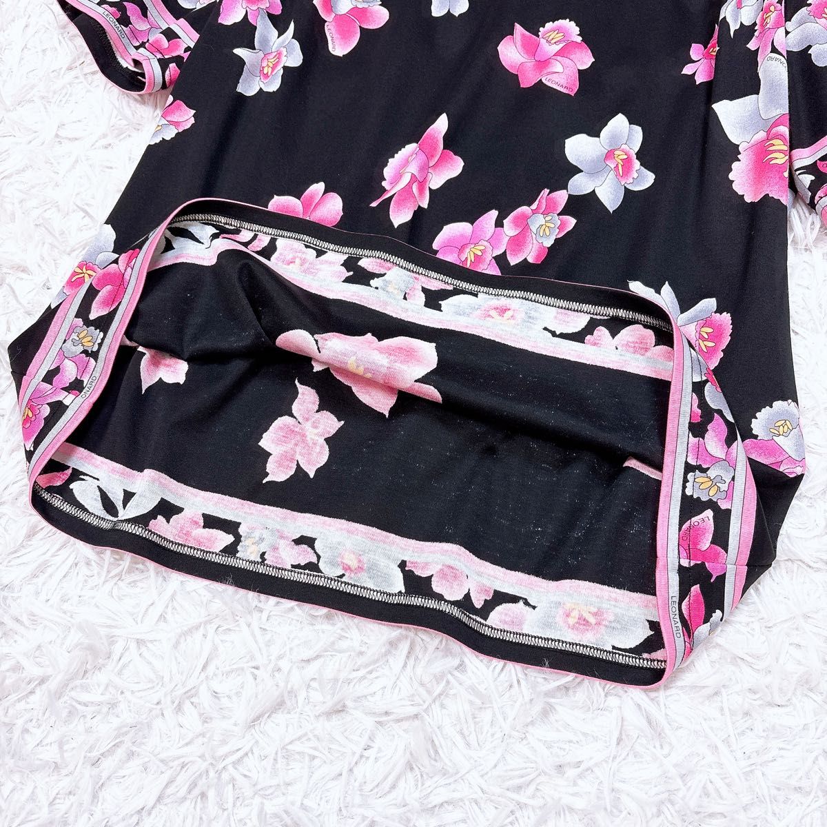 美品 LEONARD FASHION レオナールファッション 花柄 カットソー 美品 LEONARD FASHION レオナールファッション 花柄 カットソー